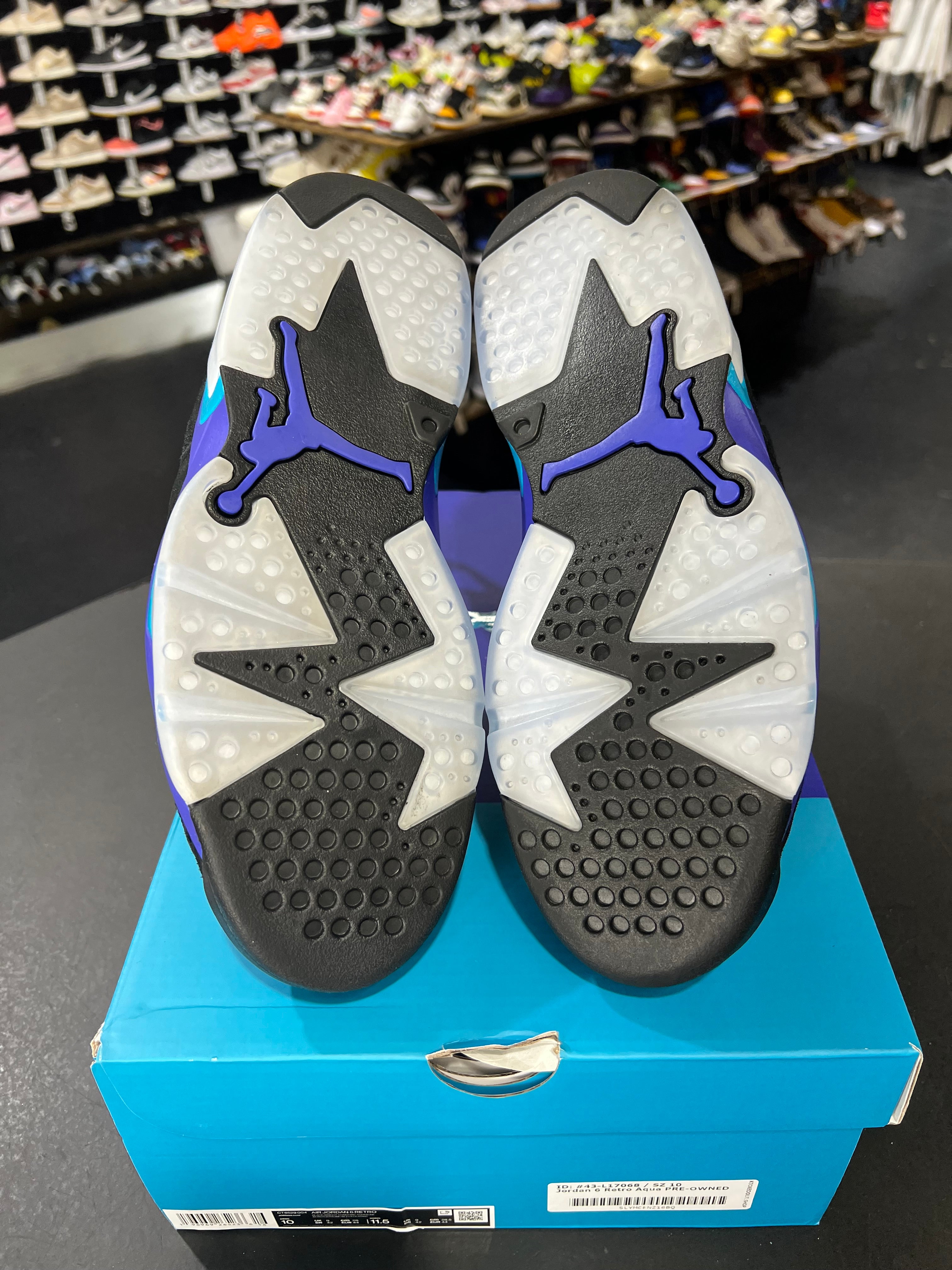 Jordan Retro Aqua PRE-OWNED – kickedout