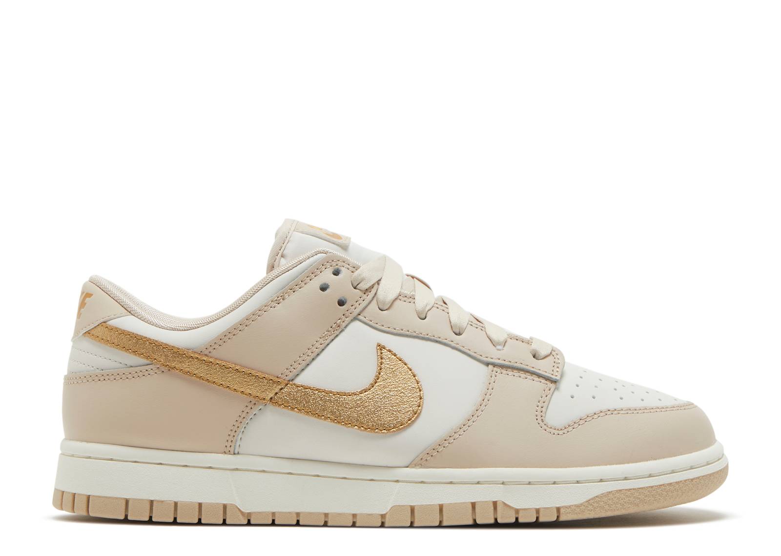 Wmns Dunk Low Gold Swoosh – kickedout